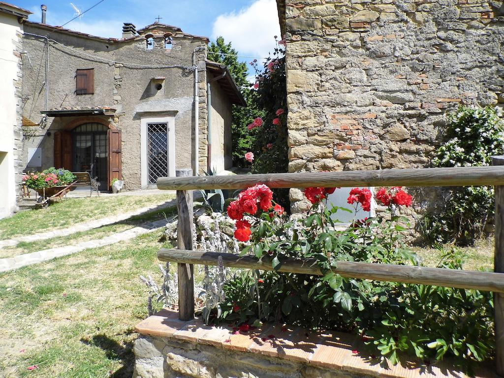 Casa Vacanze Podere Ugolini Ronta Exterior photo