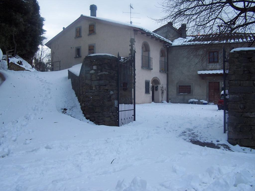 Casa Vacanze Podere Ugolini Ronta Exterior photo